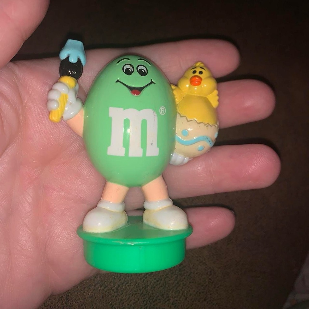 Vintage m&m figure